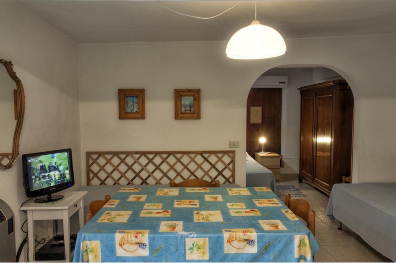 Casa Furrer Aparthotel Tirrenia Buitenkant foto