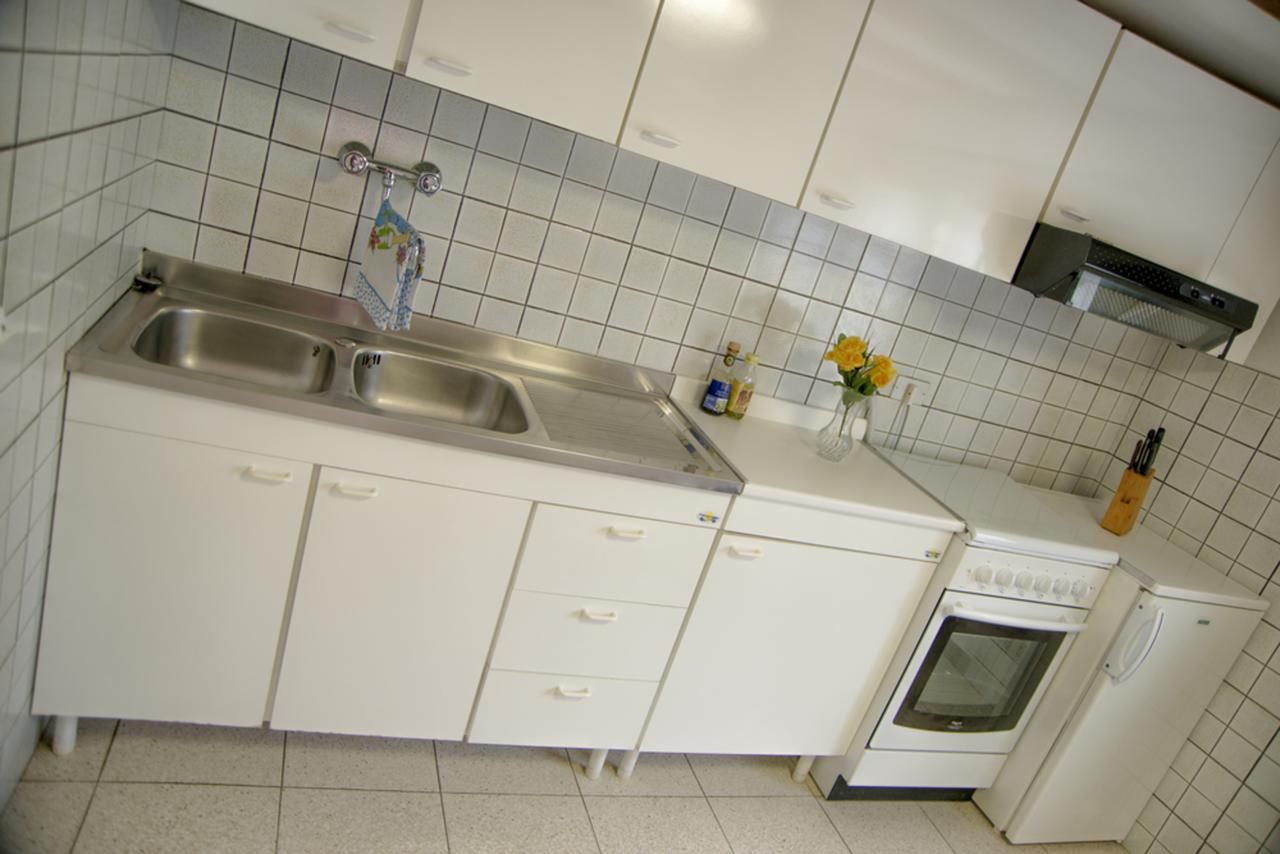 Casa Furrer Aparthotel Tirrenia Buitenkant foto