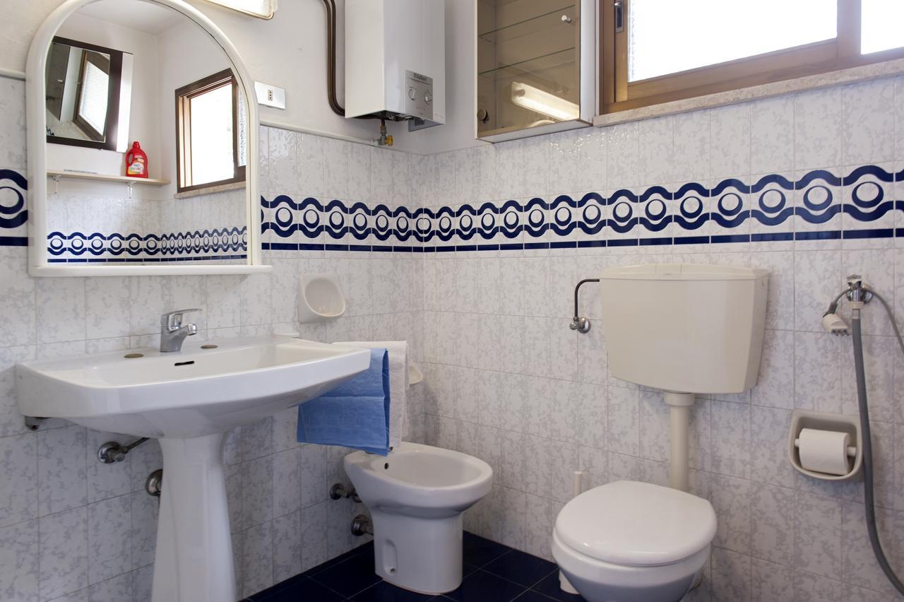 Casa Furrer Aparthotel Tirrenia Buitenkant foto