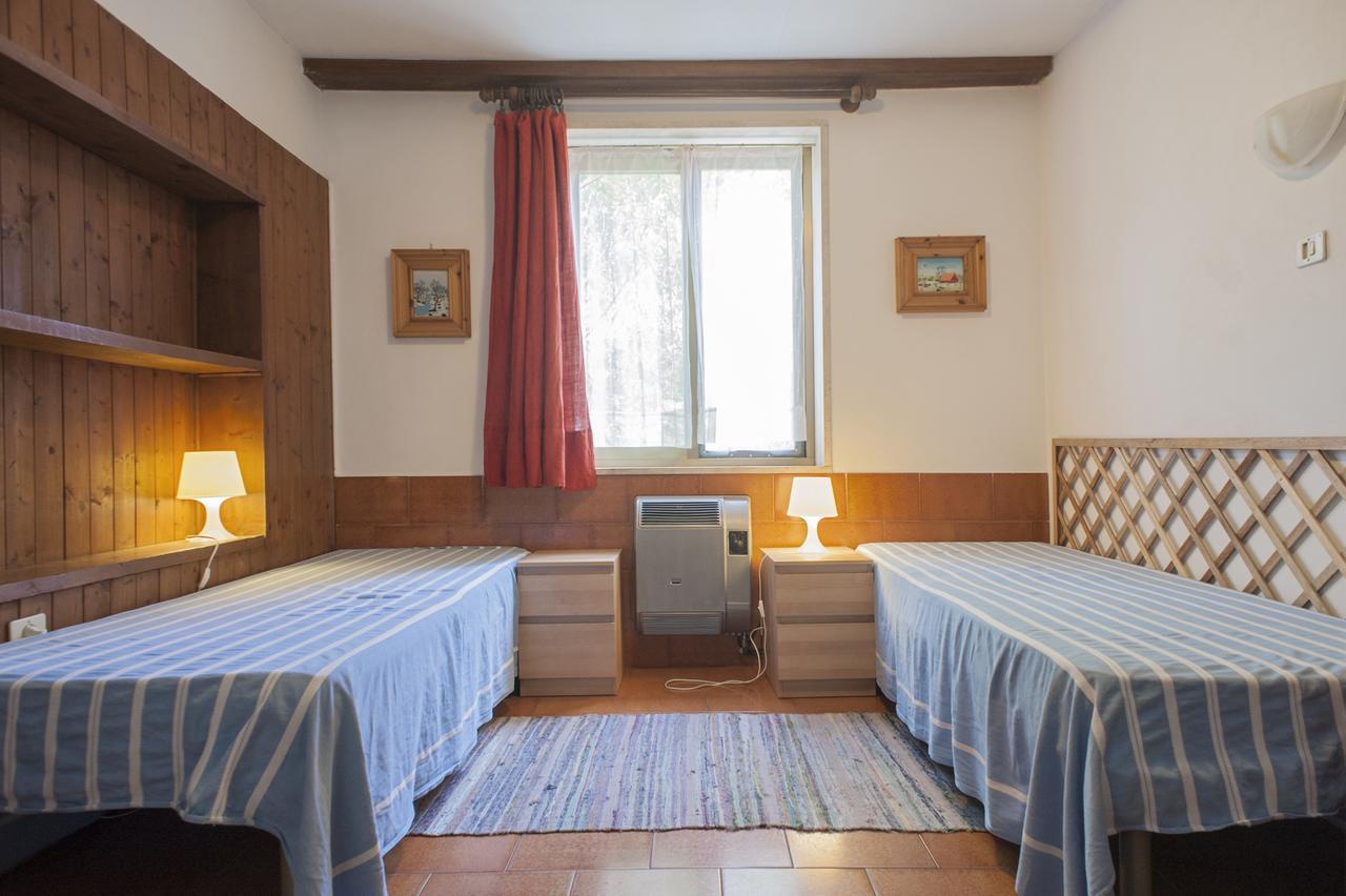 Casa Furrer Aparthotel Tirrenia Buitenkant foto